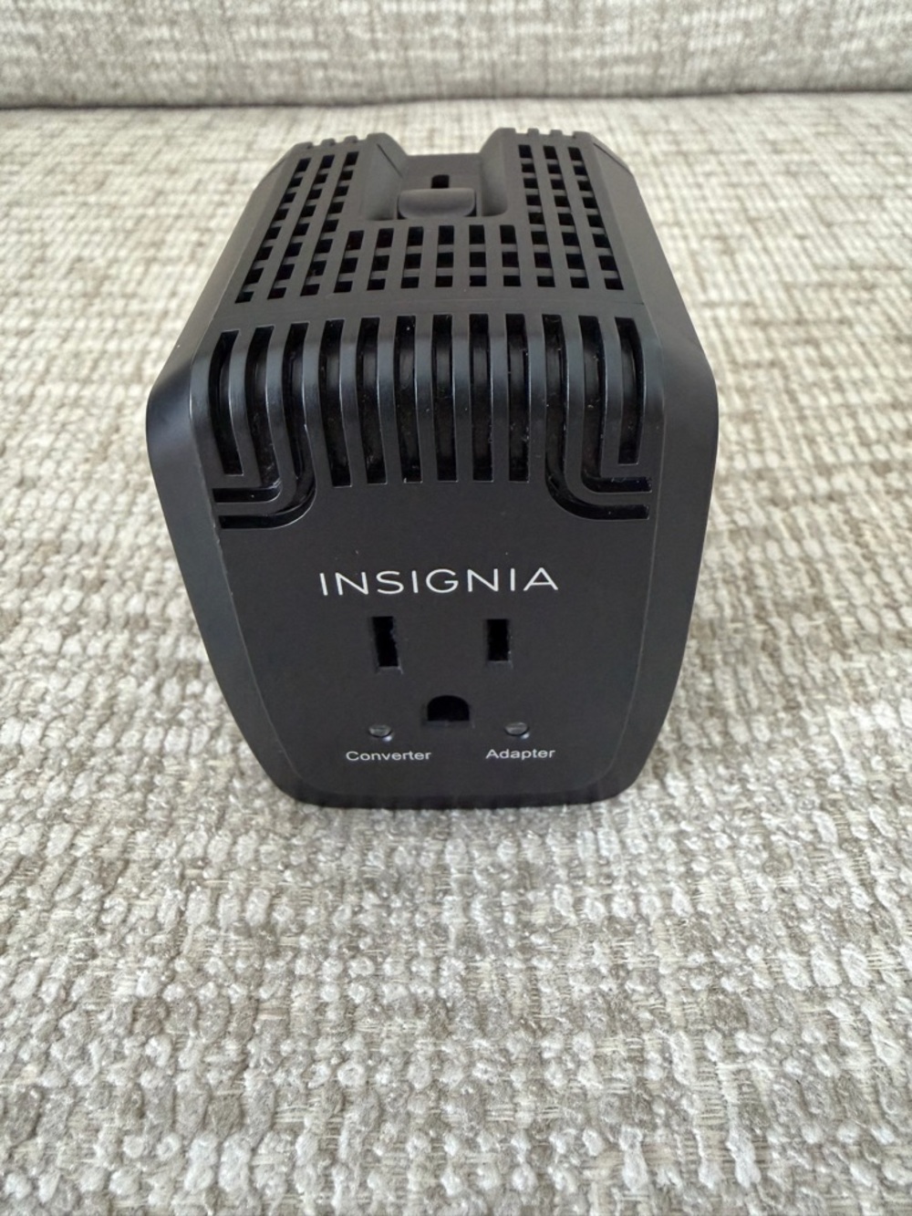 Insignia Universal Travel Power Converter & Adapter